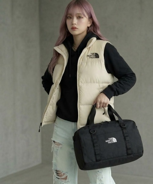 VIBGYOR（ヴィブジョー）の「【IZU】 THE NORTH FACE / ザ・ノースフェイス Utility Duffel Bag / ユーティリティ 2WAY ダッフルバッグ 28L（ショルダーバッグ・メンズ・ブラック・FREE）」の6枚目の写真