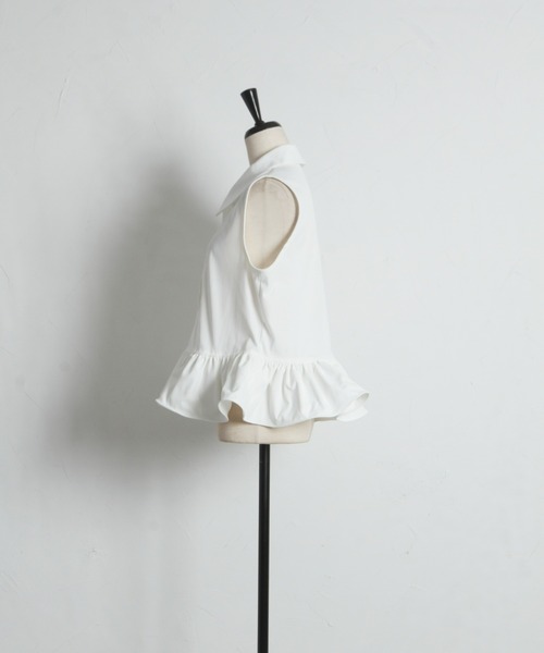 ARVELLIA(アルベリア)の「SLEEVELESS PEPLUM SHIRT(シャツ/ブラウス・レディース・ブラック/ホワイト・M)」の13枚目の写真