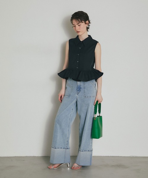 ARVELLIA(アルベリア)の「SLEEVELESS PEPLUM SHIRT(シャツ/ブラウス・レディース・ブラック/ホワイト・M)」の7枚目の写真