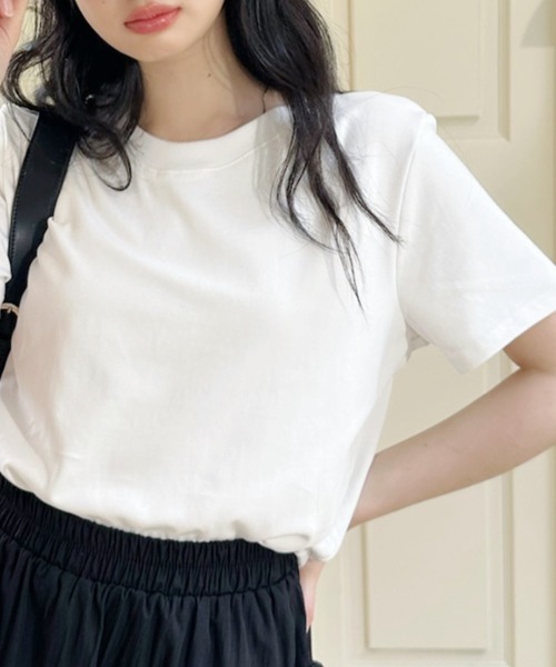 Ada.（エイダ）の「Uネックベーシック半袖コンパクトＴシャツ（Tシャツ/カットソー・レディース・ブラック/グレー/ホワイト/ネイビー・FREE）」の22枚目の写真