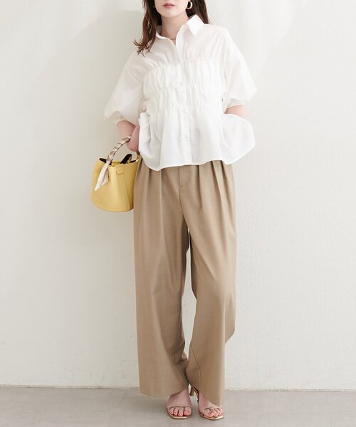 natural couture(ナチュラルクチュール)の「シャーリングパフスリーブブラウス(シャツ/ブラウス・レディース・イエロー系その他/サックスブルー/ブラック/ブルー/オフホワイト・MEDIUM)」の9枚目の写真