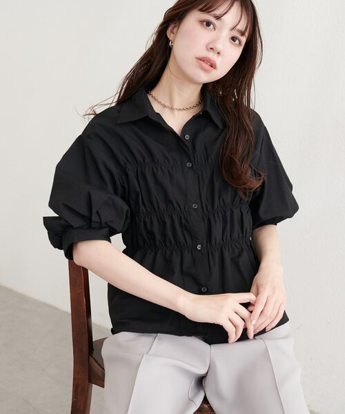 natural couture(ナチュラルクチュール)の「シャーリングパフスリーブブラウス(シャツ/ブラウス・レディース・イエロー系その他/サックスブルー/ブラック/ブルー/オフホワイト・MEDIUM)」の19枚目の写真