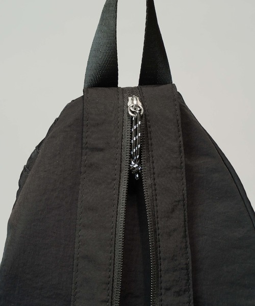 UNISEX》Nylon Sling Mini Bag/ナイロンスリングミニバッグ【MAISON