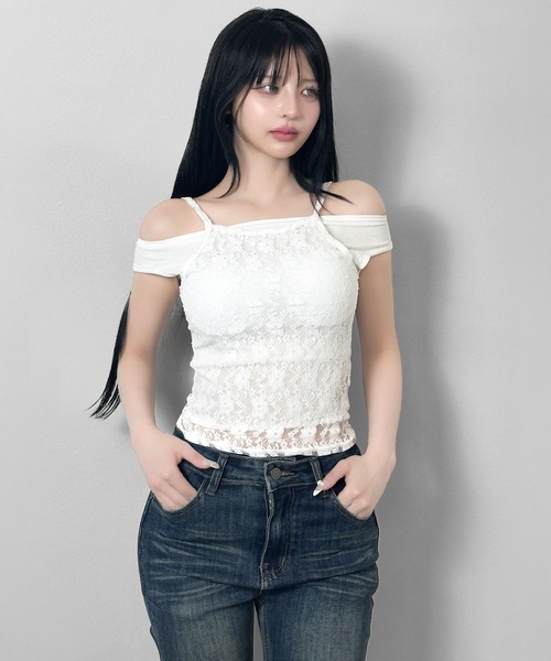 FOLLOWIN（フォロウィン）の「【カップ付き】2WAYレイヤードレーストップス（Tシャツ/カットソー・レディース・ブラック/ホワイト・FREE）」の3枚目の写真