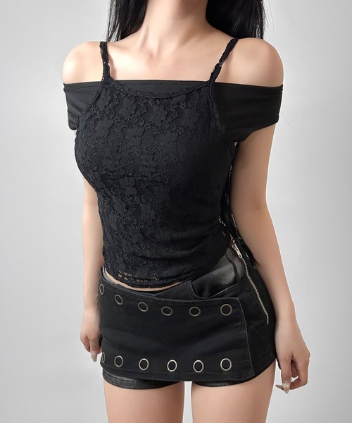 FOLLOWIN（フォロウィン）の「【カップ付き】2WAYレイヤードレーストップス（Tシャツ/カットソー・レディース・ブラック/ホワイト・FREE）」の18枚目の写真
