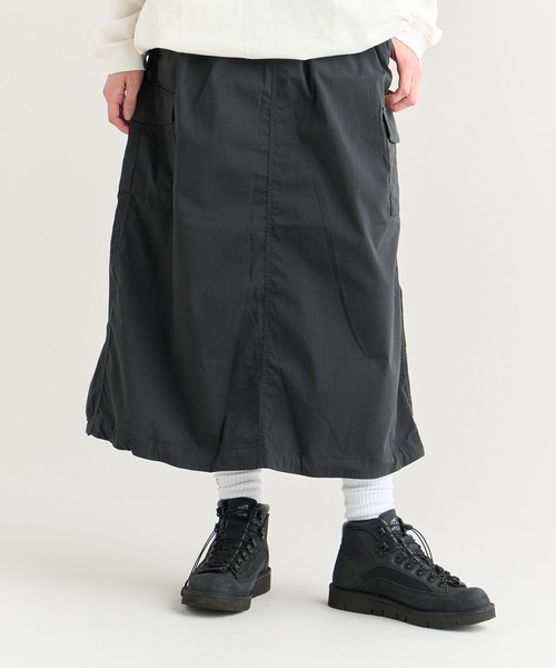 NANGA(ナンガ)の「HINOC RIPSTOP SKIRT W/ヒノックリップストップ スカート(ウィメンズ)(スカート・レディース・ベージュ・M/S)」の7枚目の写真