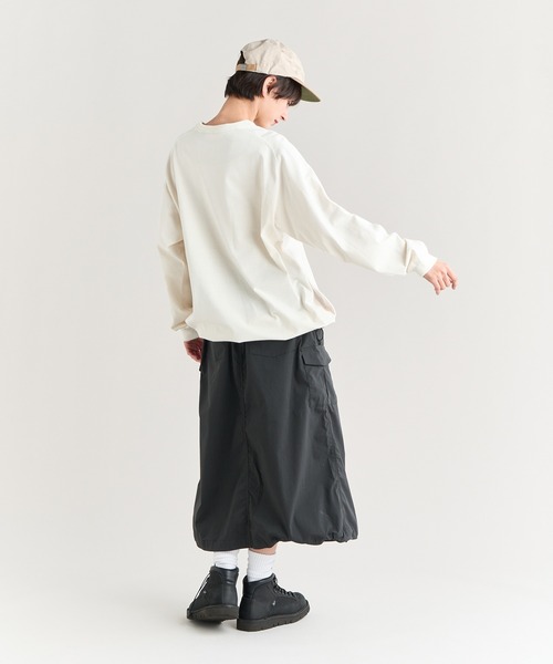 NANGA(ナンガ)の「HINOC RIPSTOP SKIRT W/ヒノックリップストップ スカート(ウィメンズ)(スカート・レディース・ベージュ・M/S)」の4枚目の写真