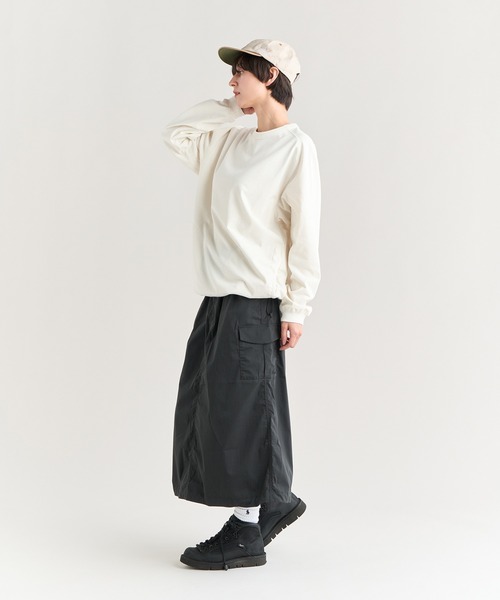 NANGA(ナンガ)の「HINOC RIPSTOP SKIRT W/ヒノックリップストップ スカート(ウィメンズ)(スカート・レディース・ベージュ・M/S)」の3枚目の写真