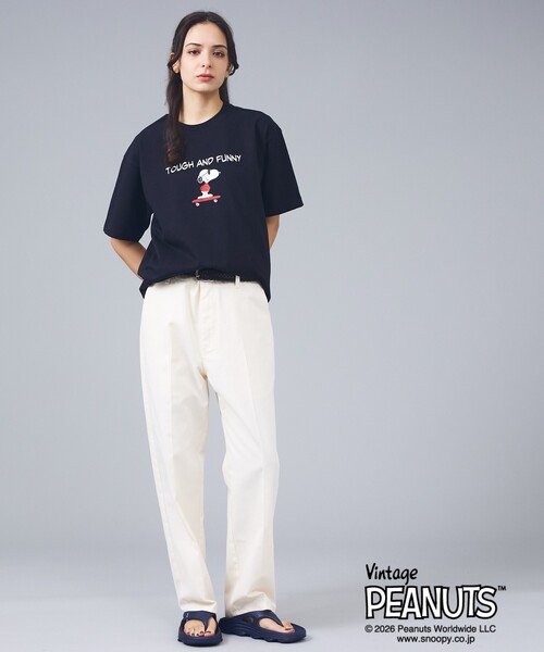 PEANUTS（ピーナッツ）の「【Hanes/ヘインズ】PEANUTS×BEEFY-T　T-SHIRT/クルーネック半袖Tシャツ / BEEFY-T ヘインズ / ユニセックス / スヌーピー（Tシャツ/カットソー・メンズ・ブルー系その他2/グレー系その他/グレー/オフホワイト/ブラック/ブラック系その他/ネイビー/ホワイト系その他・L/M/XL）」の11枚目の写真