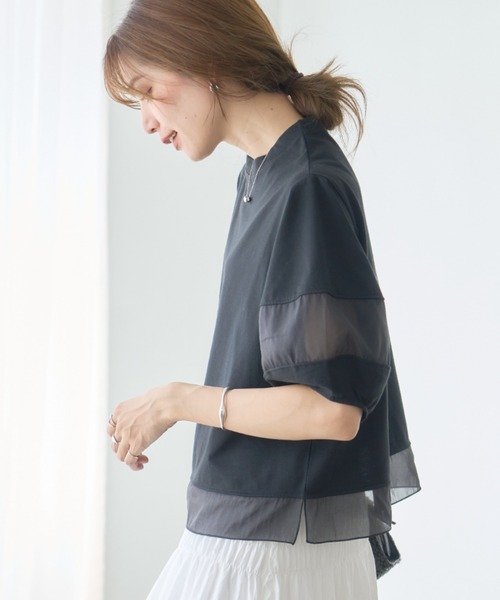 GROWING RICH（グローウィングリッチ）の「透け袖で差がつく、大人Tシャツ。ランタンスリーブ オーガンジー切り替えTシャツ（Tシャツ/カットソー・レディース・オフホワイト/ブラック/チャコールグレー/ボルドー・M/L）」の11枚目の写真