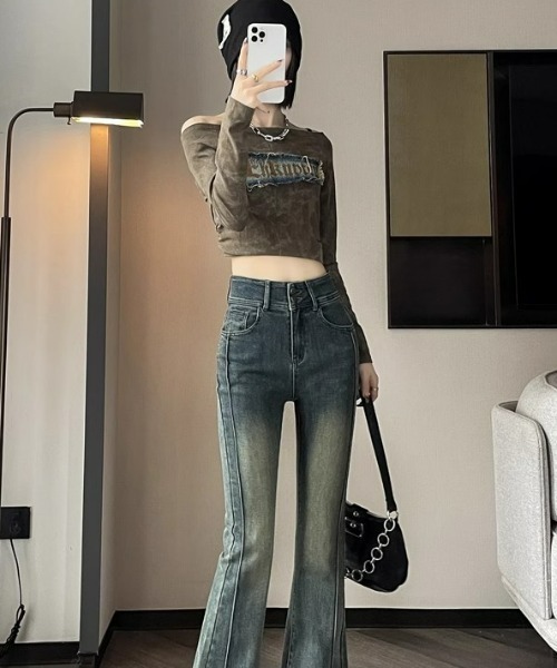 REBALANCE(リバランス)の「フレアデニムパンツ(デニムパンツ・レディース・A・X-LARGE/LARGE/MEDIUM)」の4枚目の写真