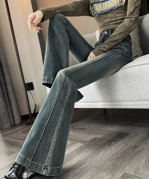 REBALANCE(リバランス)の「フレアデニムパンツ(デニムパンツ・レディース・A・X-LARGE/LARGE/MEDIUM)」の5枚目の写真