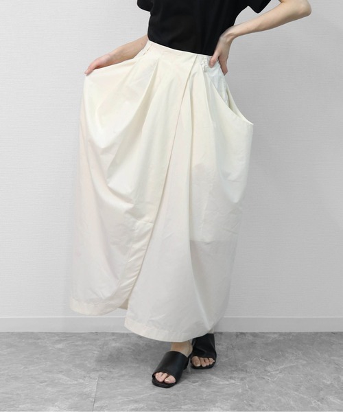 THE CELL.(ザセルドット)の「3Dコクーンドレープ マキシSK 3D COCOON DRAPE MAXI SKIRT(スカート・レディース・ブラウン/ブラック/アイボリー/ベージュ・FREE)」の11枚目の写真