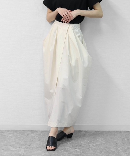 THE CELL.(ザセルドット)の「3Dコクーンドレープ マキシSK 3D COCOON DRAPE MAXI SKIRT(スカート・レディース・ブラウン/ブラック/アイボリー/ベージュ・FREE)」の12枚目の写真