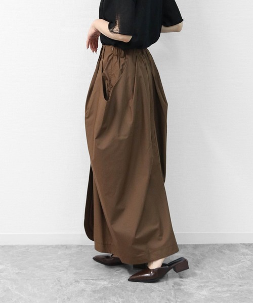 THE CELL.(ザセルドット)の「3Dコクーンドレープ マキシSK 3D COCOON DRAPE MAXI SKIRT(スカート・レディース・ブラウン/ブラック/アイボリー/ベージュ・FREE)」の20枚目の写真