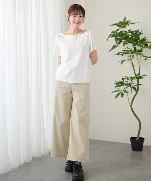 DAYRA(デイラ)の「肩レース 切替 半袖 ボートネック トップス(Tシャツ/カットソー・レディース・ホワイト/ブラック・FREE)」の6枚目の写真