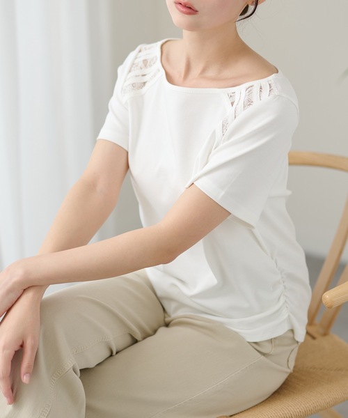 DAYRA(デイラ)の「肩レース 切替 半袖 ボートネック トップス(Tシャツ/カットソー・レディース・ホワイト/ブラック・FREE)」の9枚目の写真