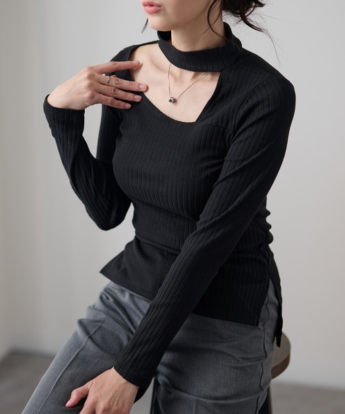 DAYRA(デイラ)の「チョーカーネック サイド スリット 長袖 リブ トップス(Tシャツ/カットソー・レディース・チャコールグレー/ブラック/グリーン・FREE/S)」の8枚目の写真