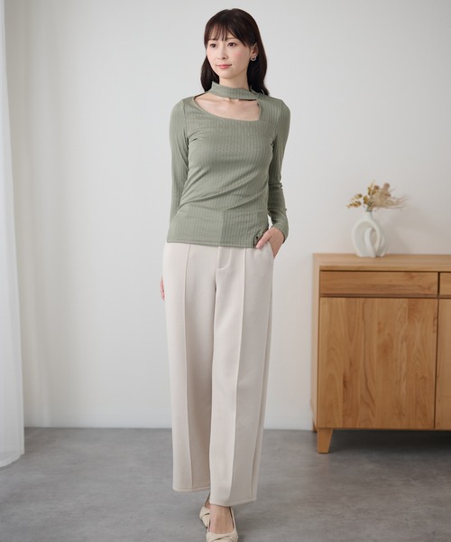 DAYRA(デイラ)の「チョーカーネック サイド スリット 長袖 リブ トップス(Tシャツ/カットソー・レディース・チャコールグレー/ブラック/グリーン・FREE/S)」の7枚目の写真