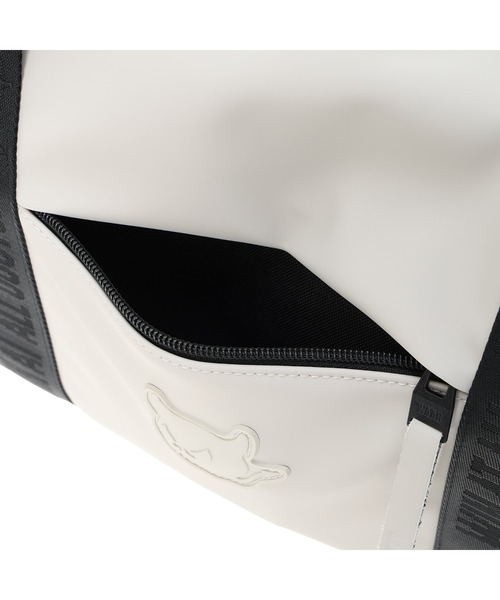 WAAC（ワック）の「MATTE FAUX LEATHER ボストンバッグ（ボストンバッグ・メンズ・ブラック/グレー・FREE）」の8枚目の写真