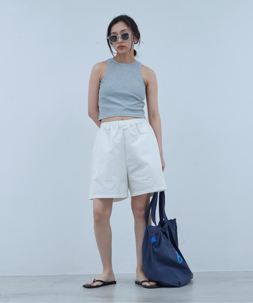 OFROOM(オフルーム)の「Beach Drawstring Tote|ビーチドロストトート(トートバッグ・レディース・グリーン/ホワイト/イエロー/ネイビー・ONESIZE)」の8枚目の写真