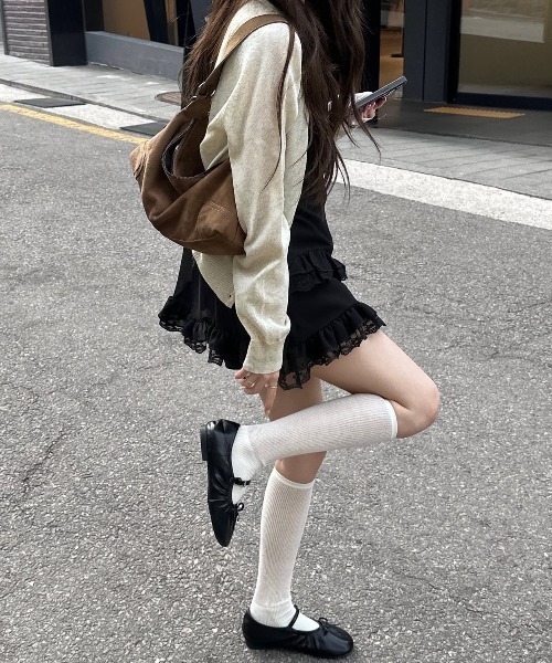 yuue' ( wear )(ユーイ)の「レースフリルティアードミニワンピース(ワンピース・レディース・ブラック/ホワイト・FREE)」の17枚目の写真