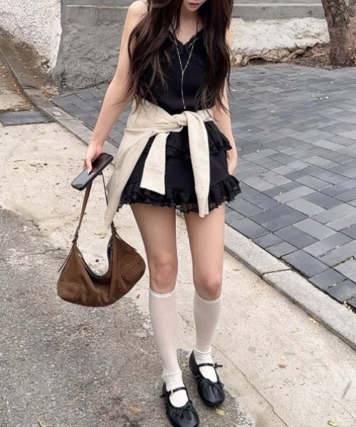 yuue' ( wear )(ユーイ)の「レースフリルティアードミニワンピース(ワンピース・レディース・ブラック/ホワイト・FREE)」の13枚目の写真