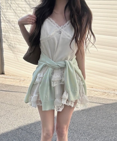 yuue' ( wear )(ユーイ)の「レースフリルティアードミニワンピース(ワンピース・レディース・ブラック/ホワイト・FREE)」の8枚目の写真