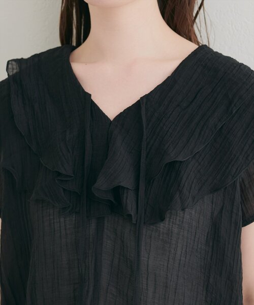 natural couture(ナチュラルクチュール)の「シアーワッシャーフリルブラウス(シャツ/ブラウス・レディース・ブルー/オフホワイト/イエロー/ブラック・FREE)」の16枚目の写真