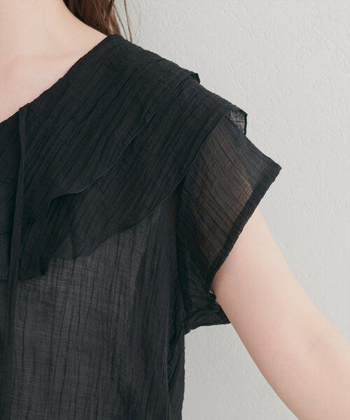 natural couture(ナチュラルクチュール)の「シアーワッシャーフリルブラウス(シャツ/ブラウス・レディース・ブルー/オフホワイト/イエロー/ブラック・FREE)」の17枚目の写真