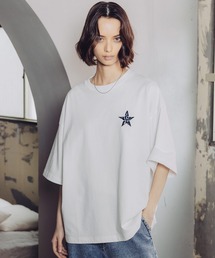 ルーズシルエットスターロゴ刺繍Tシャツ