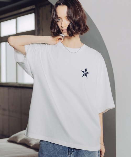 ROCHEM（ローシェン）の「ルーズシルエットスターロゴ刺繍Tシャツ（Tシャツ/カットソー・メンズ・ブラック/チャコール/ホワイト・M/S/XS/L）」の5枚目の写真