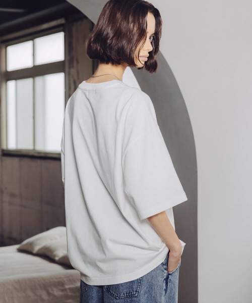 ROCHEM（ローシェン）の「ルーズシルエットスターロゴ刺繍Tシャツ（Tシャツ/カットソー・メンズ・ブラック/チャコール/ホワイト・M/S/XS/L）」の9枚目の写真