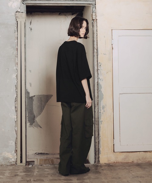 ROCHEM（ローシェン）の「ルーズシルエットスターロゴ刺繍Tシャツ（Tシャツ/カットソー・メンズ・ブラック/チャコール/ホワイト・M/S/XS/L）」の18枚目の写真