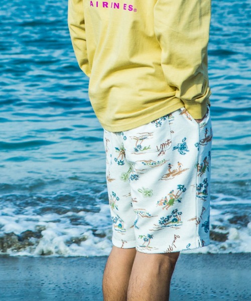 LOCALMOTION HAWAII(ローカルモーション ハワイ)の「ハワイ&リゾート裏毛プリントショーツ(その他パンツ・メンズ・ホワイト/ネイビー/ブラック・MEDIUM/LARGE/X-LARGE)」の1枚目の写真