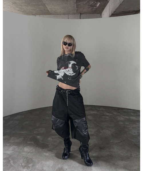 ROARINGRAD(ロアリングラド)の「W.レイヤードニーベルミューダパンツブラック(その他パンツ・レディース・その他・MEDIUM/LARGE)」の2枚目の写真