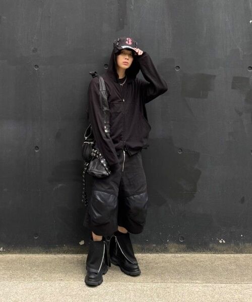 ROARINGRAD(ロアリングラド)の「W.レイヤードニーベルミューダパンツブラック(その他パンツ・レディース・その他・MEDIUM/LARGE)」の21枚目の写真