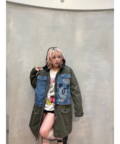 Desigual(デシグアル)の「Disney Denim-Panel Graphic Military Coat/ディズニー デニム切替グラフィックミリタリーコート(モッズコート・レディース・グリーン・XS/S/M/L/XL)」の12枚目の写真