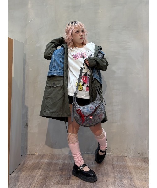 Desigual(デシグアル)の「Disney Denim-Panel Graphic Military Coat/ディズニー デニム切替グラフィックミリタリーコート(モッズコート・レディース・グリーン・XS/S/M/L/XL)」の9枚目の写真