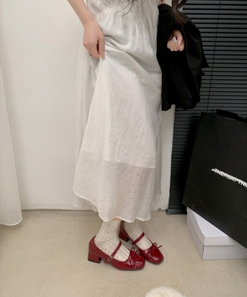gossip!ロサンゼルス(ゴシップロサンゼルス)の「【Y2Kガーリー】レトロスクエアトゥエナメルリボンストラップチャンキーヒールマリージェーンパンプス(パンプス・レディース・ワインレッド/オフホワイト/ピンク・S/M/L/XL)」の21枚目の写真