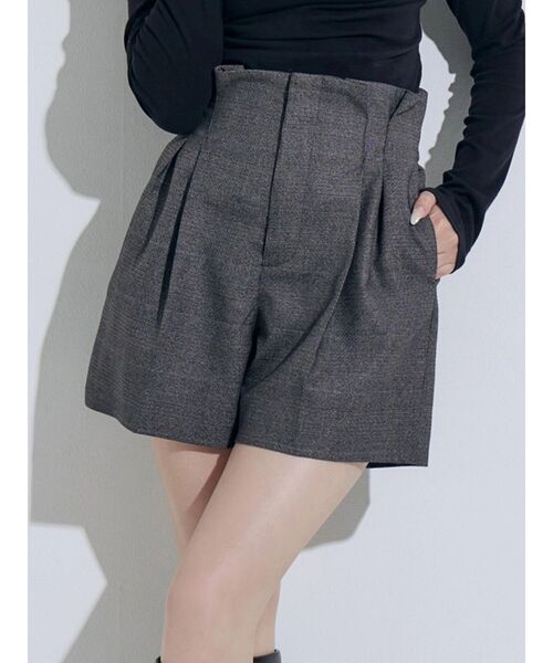 MERCURYDUO(マーキュリーデュオ)の「ハイウエストツータックショートパンツ(その他パンツ・レディース・チャコールグレー/ブラウン・FREE)」の3枚目の写真