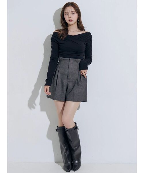 MERCURYDUO(マーキュリーデュオ)の「ハイウエストツータックショートパンツ(その他パンツ・レディース・チャコールグレー/ブラウン・FREE)」の5枚目の写真