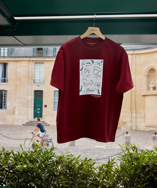 EDIFICE(エディフィス)の「LES DEUX MAGOTS (ドゥマゴ) アートTシャツ(Tシャツ/カットソー・メンズ・ホワイト/イエロー/ボルドー・SMALL/MEDIUM/LARGE)」の5枚目の写真