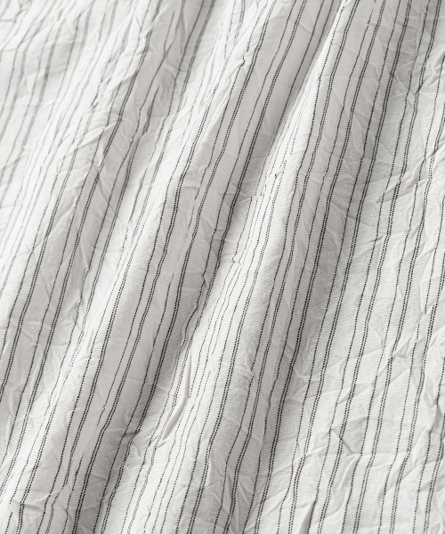 NONBLANK(ノンブランク)の「クリーズストライプクロップHSシャツ_BLACK STRIPE(シャツ/ブラウス・メンズ・ブラック・SMALL/MEDIUM/LARGE/X-LARGE)」の5枚目の写真
