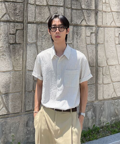 NONBLANK(ノンブランク)の「クリーズストライプクロップHSシャツ_BLACK STRIPE(シャツ/ブラウス・メンズ・ブラック・SMALL/MEDIUM/LARGE/X-LARGE)」の4枚目の写真