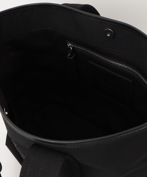 Vivienne Westwood MAN（ヴィヴィアンウエストウッドマン）の「GRANT SMALL TOTE（トートバッグ・レディース・ブラック・FREE）」の4枚目の写真