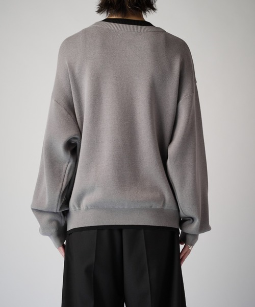 Lui's(ルイス)の「レイヤードヘンリーネックニット(ニット/セーター・メンズ・ブラウン/ブラック/チャコールグレー・S/M)」の15枚目の写真