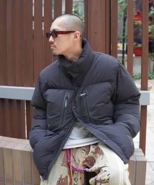 and wander(アンドワンダー)の「and wander/アンドワンダー puffer down jacket ダウン(ダウンジャケット/コート・レディース・ブラック・LARGE/MEDIUM/X-SMALL/X-LARGE)」の3枚目の写真