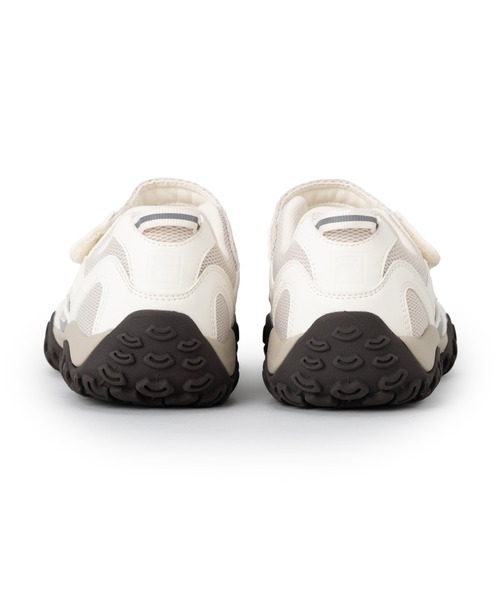 FILA(フィラ)の「FILA ECHAPPE VC v2 / フィラエシャッペブイシーブイ2(スニーカー・レディース・オフホワイト・25.5cm/26.0cm/23.0cm/23.5cm/24.0cm/24.5cm/25.0cm)」の3枚目の写真
