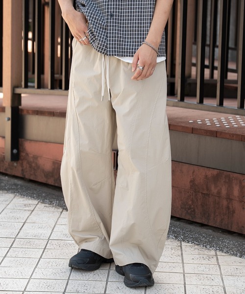 WEGO(ウィゴー)の「WEGO/【26年春夏新作】テクニカルバルーンパンツ(その他パンツ・メンズ・ベージュ/ブラック/グレー・MEDIUM/LARGE)」の1枚目の写真